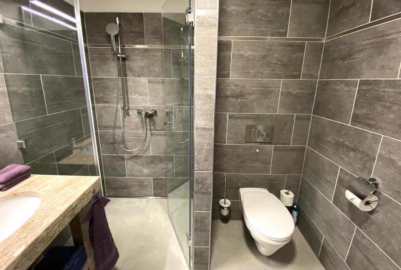 Iris Appartement In Heviz Mit Tiefgarage Und Panoramaaussicht المظهر الخارجي الصورة